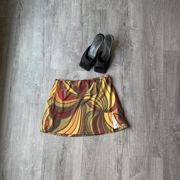 Princess Polly Morgan Mini Skirt - Picture 2 of 4